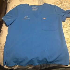 Figs scrubs top large